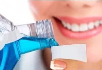 The best time to brush your teeth, according to a dentist
