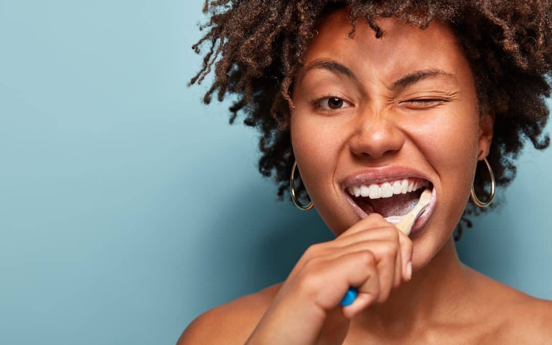 How To Rinse Your Teeth After Brushing. Here’s why