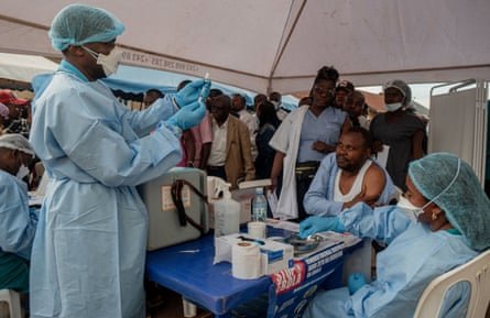 Nigeria’s first Ebola patient holidayed in Uganda, officials say